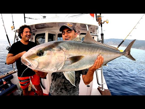 Denizde Kamp Yaptık !! / Korkunç Fırtınaya Yakalandık  ( Catch & Cook & Sashimi )