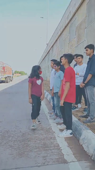 zara parda hata do mukhda dikha do #shorts #shortsvideo