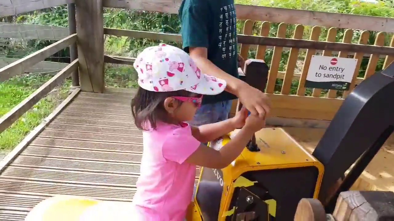 Millets Farm | Oxford | Oxfrordshire,  by welcometooxford