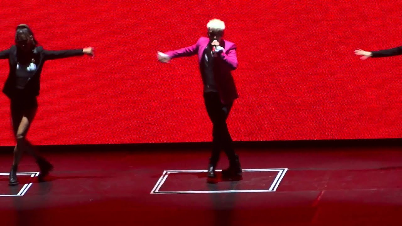 BigBang 빅뱅 (Seungri) – Strong Baby : 2015 WORLD TOUR 'MADE' in Singapore