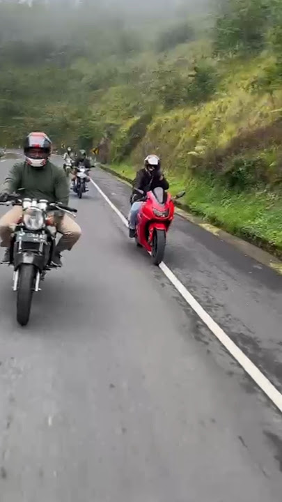 Adu speed kawasaki ninja ss 150 2tak vs kawasaki ninja 250 karbu 4 tak