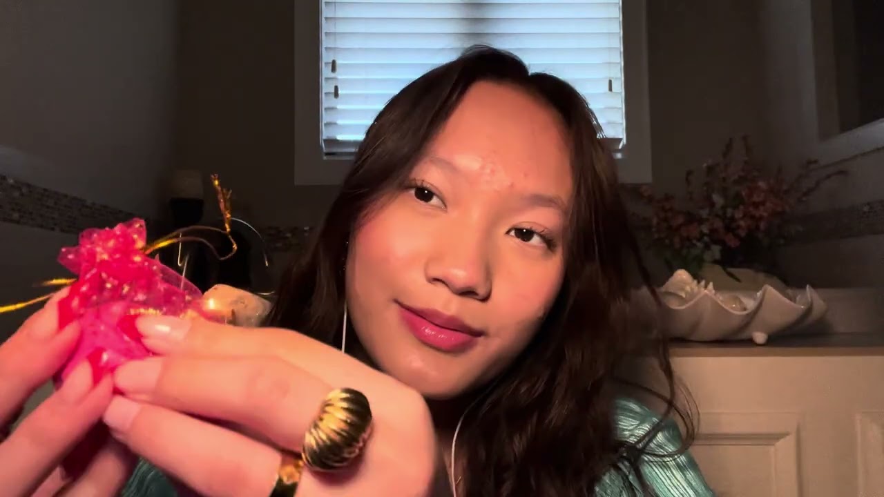 ASMR Mermaid spa! (Bath bombs, face masks, seashell plucking, relaxation)