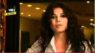 [VMB 2011] Paula Fernandes dá dica de como criar um Hit