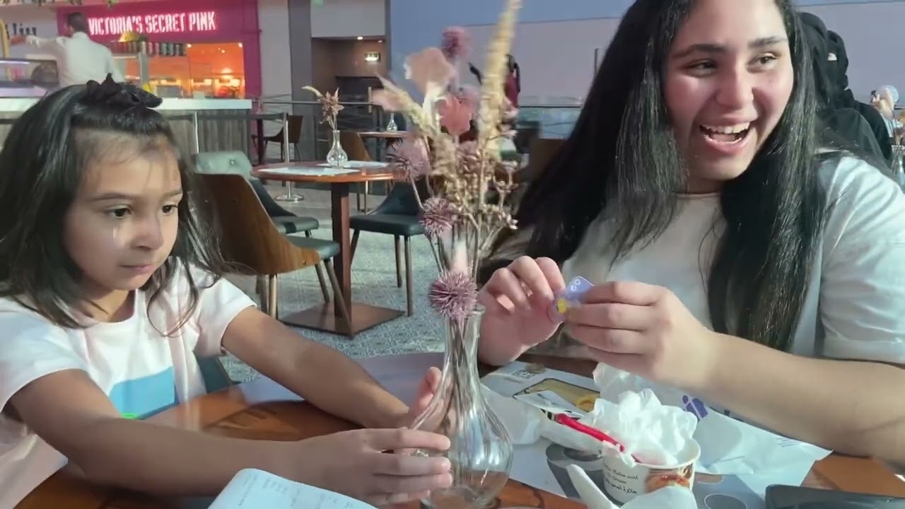 يوميات حور وحوراء 🥰 المدرسه ، الافنيوز ، حولي بارك