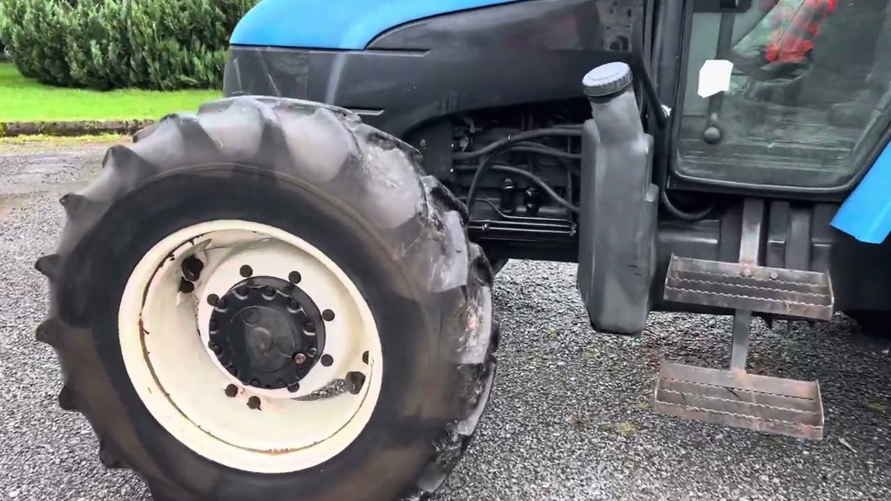 2003 New Holland TL70 4WD Tractor (F2160)
