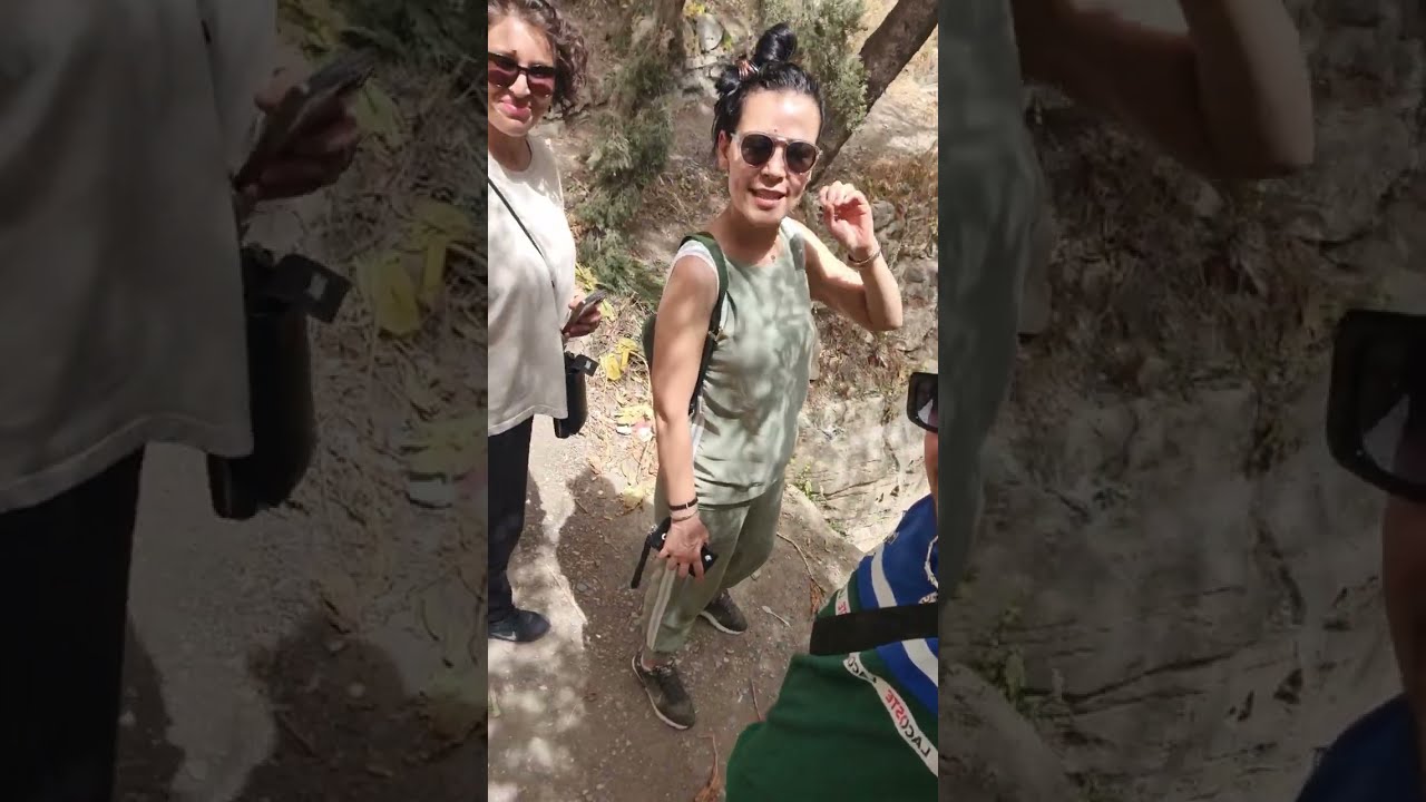 مقتطفات من جولتي اليوم في قسنطينة مع الاجانب في بعض الاماكن السياحية ومدى اعجابهم وانبهارهم لها