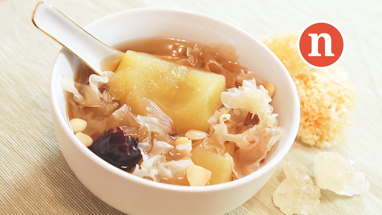 Apple and Snow Fungus Soup [Nyonya Cooking]