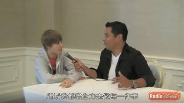 【字幕】Justin Bieber Take Over with Radio Disneys Ernie D. - Tic Tac Toe Challenge 2010.09
