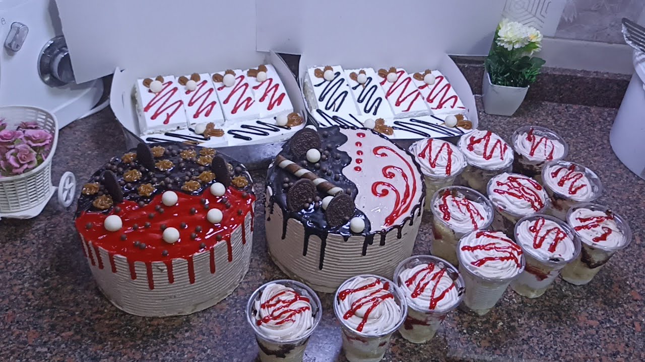 طلبية عيد ميلاد😋من نص كيلو دقيق عادي😱تورتتين مقاس ١٨🎂ودستة جاتو🍰 و١٢ترافيل 💪💪