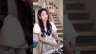 Cover 《Vũ Hội Hoá Trang》by cô nàng ZouHaoHao #trending #cover #抖音 #tiktok #douyin #cbiz #假面舞会