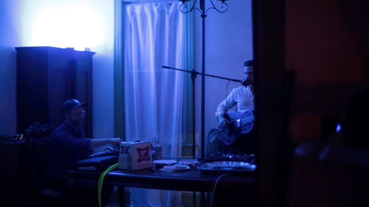 Guarda The Lowliest One - Your Divine (Live at The Hasbrouck Collective) su YouTube Guarda The Lowliest One - Your Divine (Live at The Hasbrouck Collective) su YouTube
