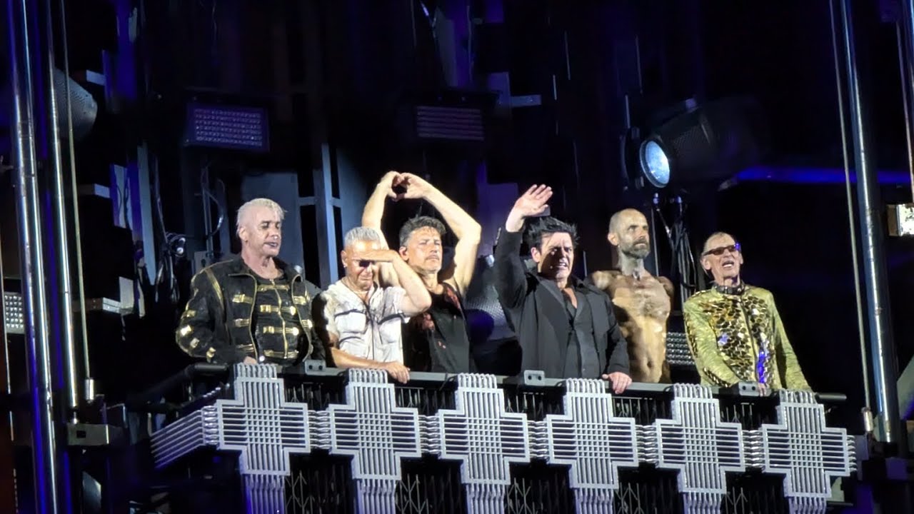 Adieu - Rammstein live @ RCF Arena di Reggio Emilia 2024 4K - YouTube