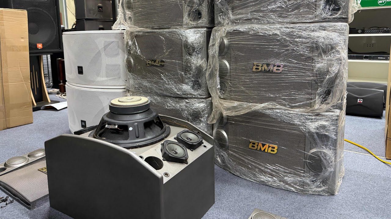 Thanh lý loa Bãi BMB-1000c của Nhật bản.giá chỉ có 3.5t. LH:0973.782.593