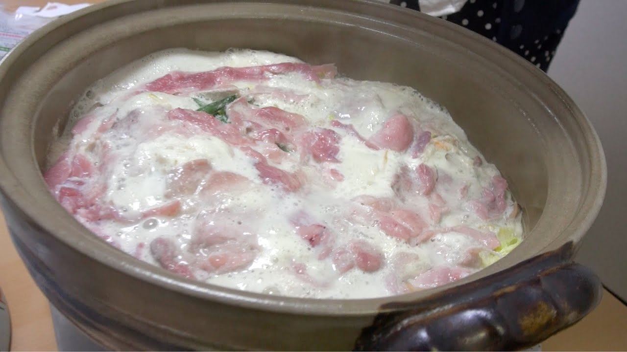 【深夜視聴危険‼︎】簡単で美味すぎる「豆乳鍋」の危険。竜也食堂