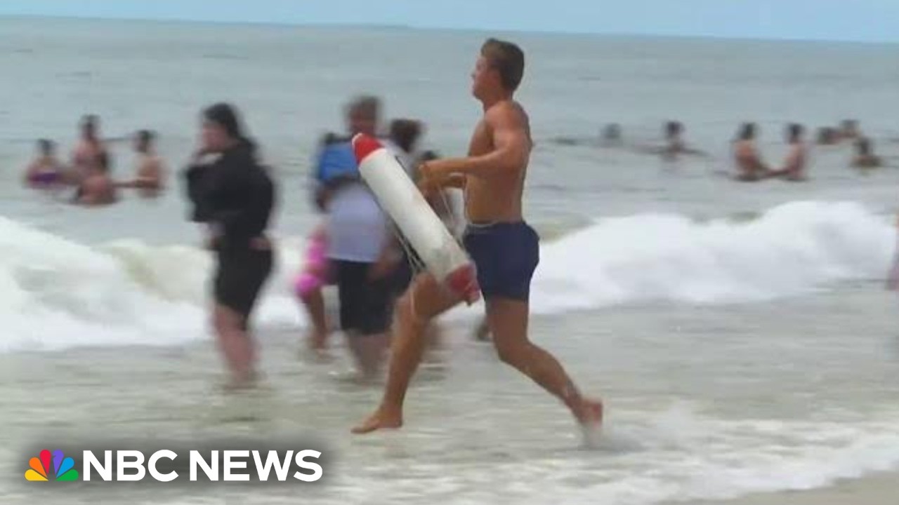 Open-water lifeguards push to get recognized as first responders in U.S. Open-water lifeguards push to get recognized as first responders in U.S.
