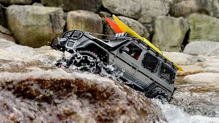 MN-86KS Kit Benz G500 | RC Car 1/12 Valley Off-Road driving