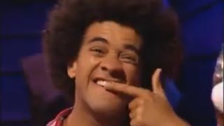 Playhouse Disney Uk - Snuggle Time - Brush Your Teeth With James