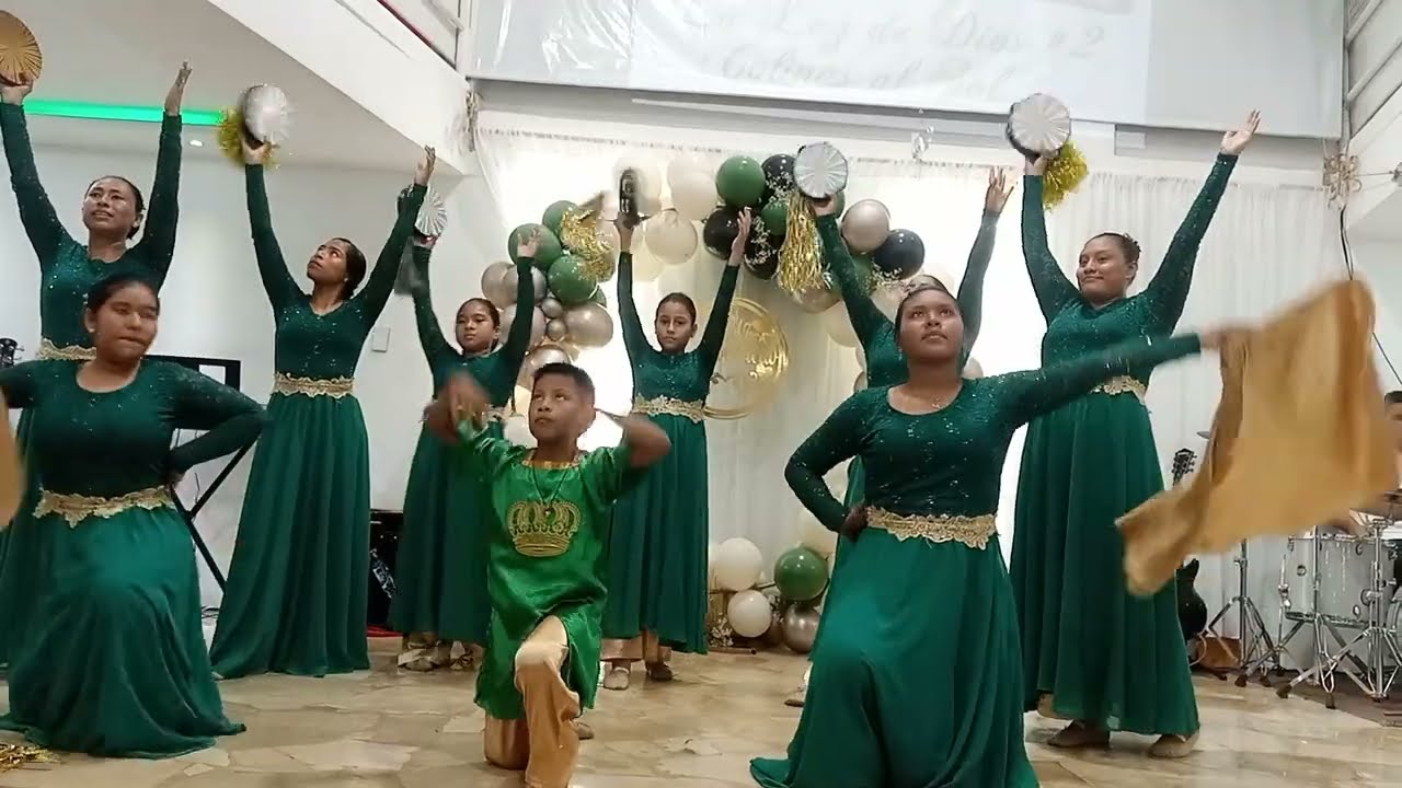 Danza Cristiana - Baruch Hashem - Barak