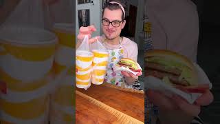 Who's carrying the soda PROPERLY?😎🥤🍔🍟| Mom vs dad | CHEFKOUDY