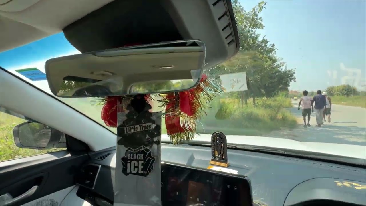 XUV 3XO AX5L Petrol Accessories from Mahindra