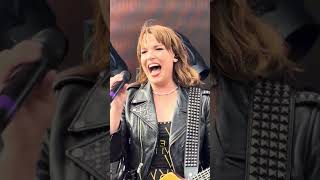 Halestorm’s Lzzy Hale’s vocals are actually INSANE live 🤯 #halestorm #sonictemple #heavymetal