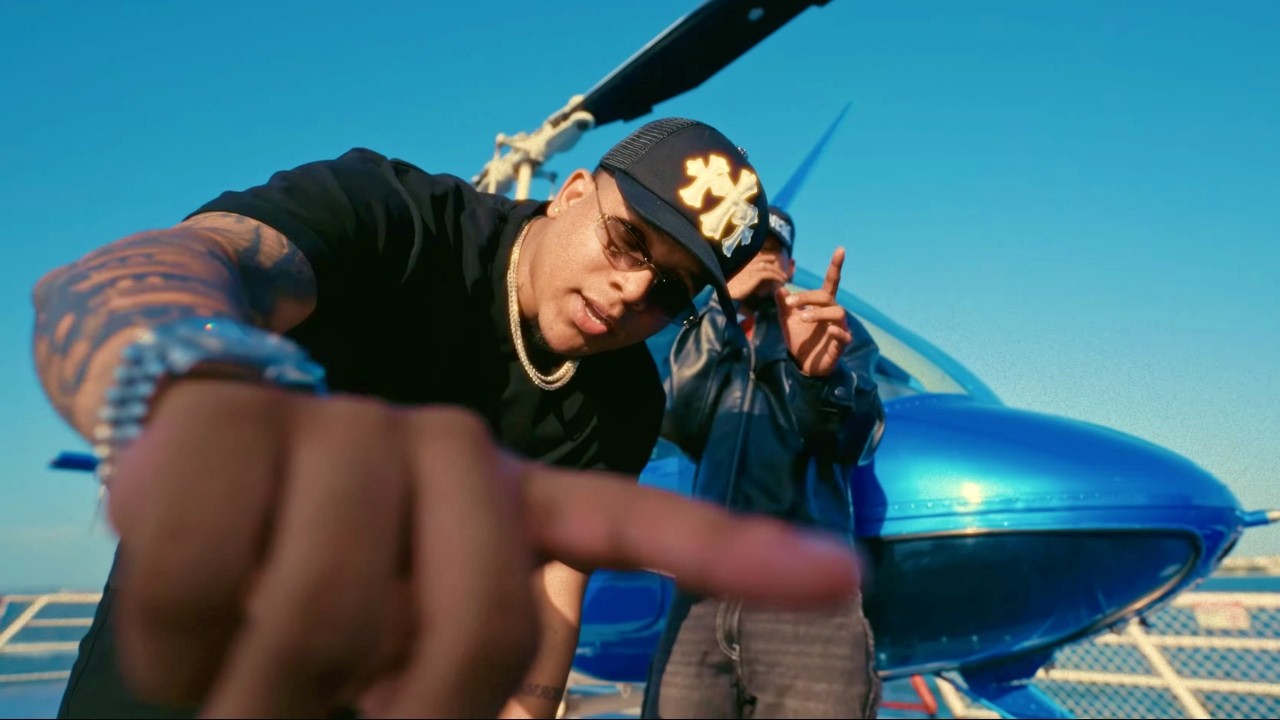 Watch Te Pienso 💔 - Luister La Voz X Hector Nazza, Dj Tra, Andy Alaska (Official Music Video) on YouTube Watch Te Pienso 💔 - Luister La Voz X Hector Nazza, Dj Tra, Andy Alaska (Official Music Video) on YouTube
