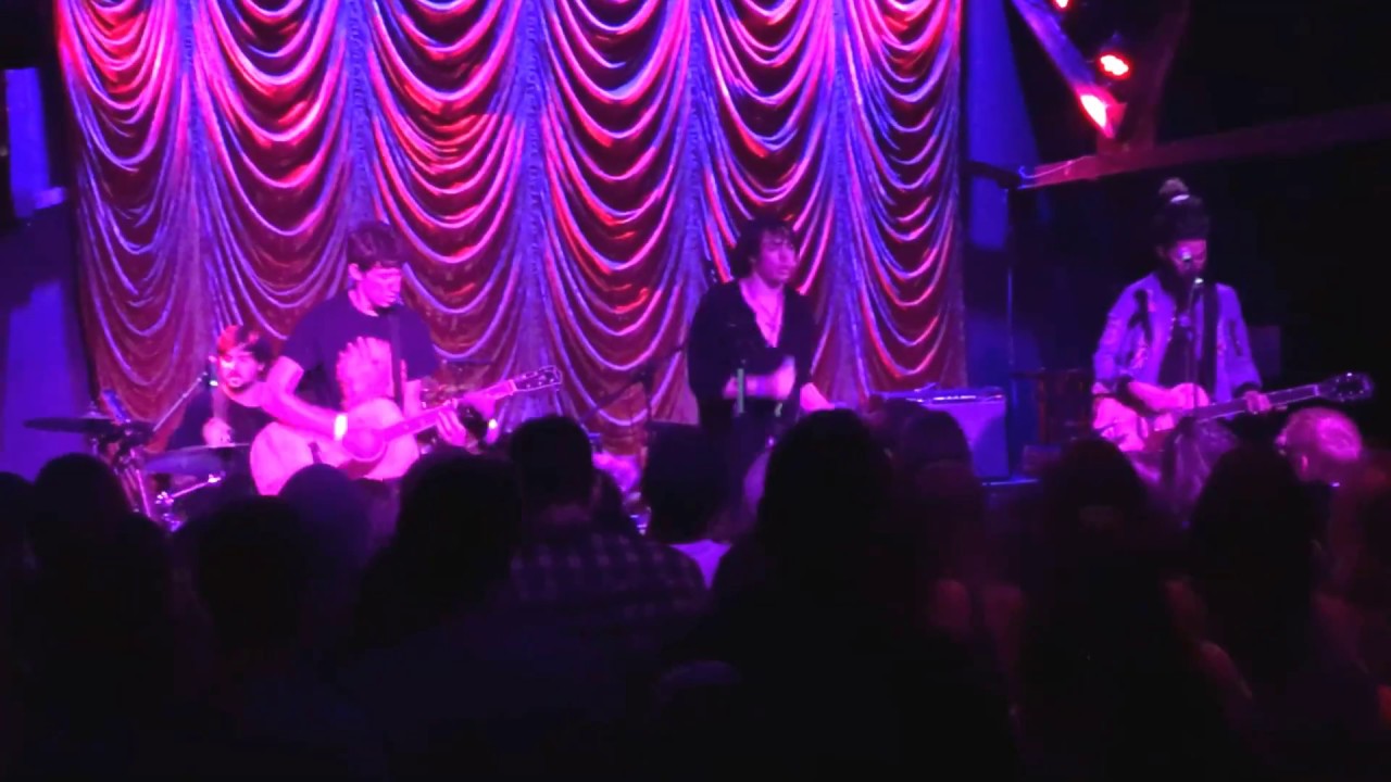 Barns Courtney with fan on guitar - Hands (The Foundry at The Fillmore Philly) 11/13/17