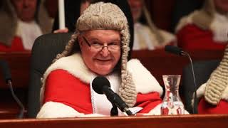 Chief Justice Bathurst orders staffer Damian Speers to threaten journalist with contempt. Or did he?