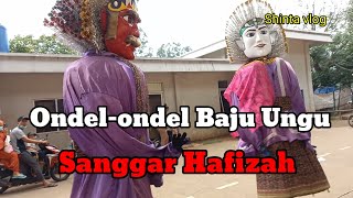Ondel-ondel Baju Ungu Sanggar Hafizah