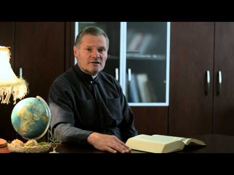 Бог відкриває небо а людина весь свій зір впирає в землю отець Орест Фредина 