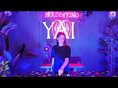 YAI | UNDERGROUND HOUSE & ATMOSPHERIC GROOVES | MADRID | HOUSE OF JUNG | 016