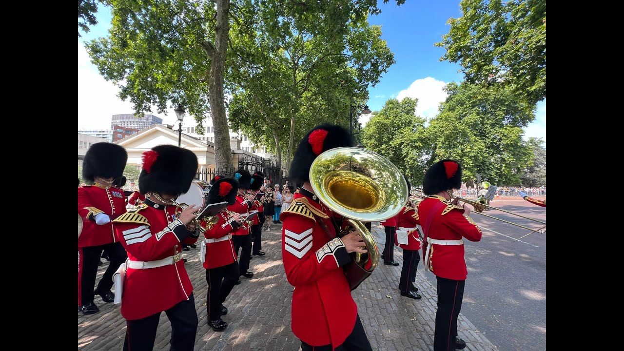 Regimental Band and New Guard Leave Wellington Barracks (July 2022