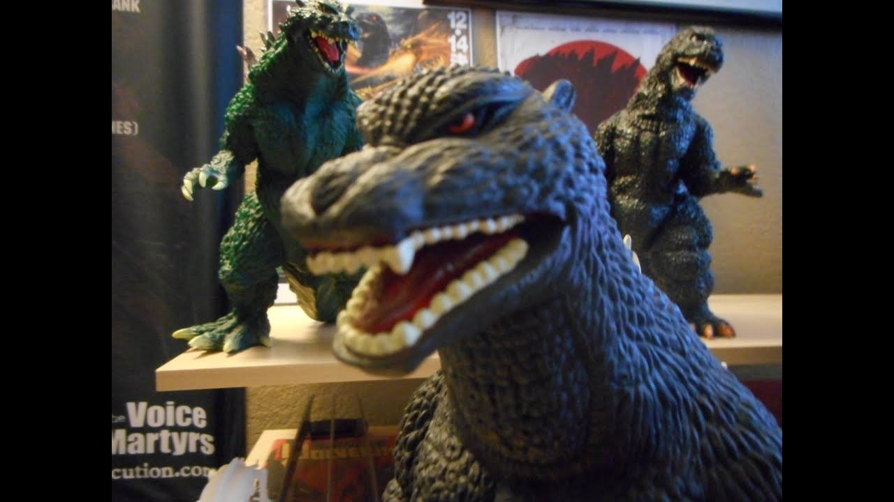 2004 Godzilla Final Wars Light and Sound Figure Review 