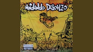 Video thumbnail of "Andando Descalzo - Senti Corazon"