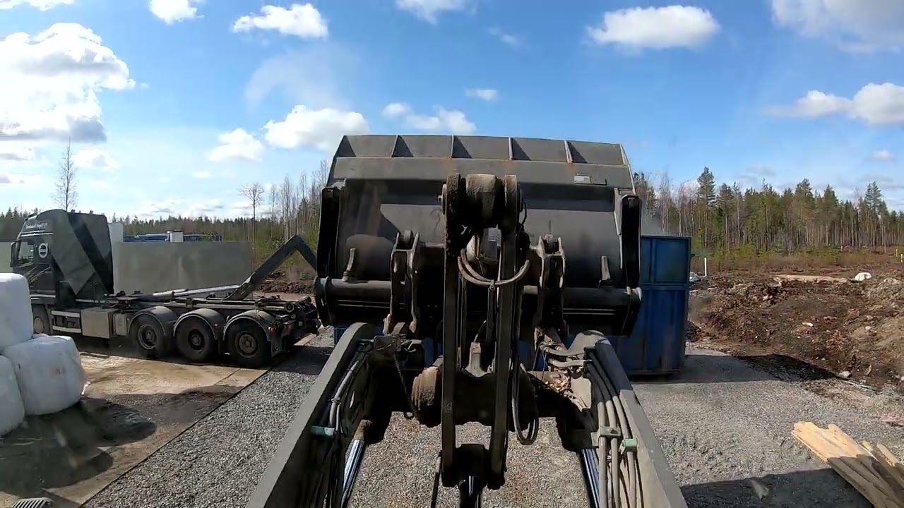 Hake lastausta varastosta