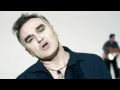 Video thumbnail for Morrissey - I'm Throwing My Arms Around Paris