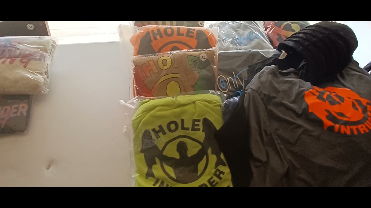 Hole intruder merchandise