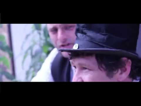 The Jar Family - World's Too Fast