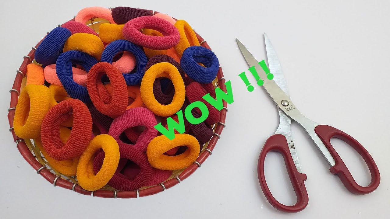 How To Make Door wall Hanging Using Woolen Thread Hair Rubber Bands how-to-make-door-wall-hanging-using-woolen-thread-hair-rubber-bands