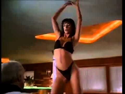 Demi Moore - Striptease (1996)