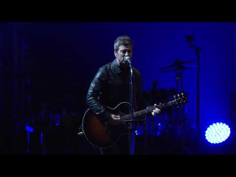 Noel Gallagher&#039;s High Flying Birds - Dead In The Water - Live At Isle Of Wight 2019