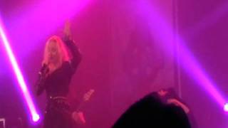 Watch Leaves Eyes Etain video