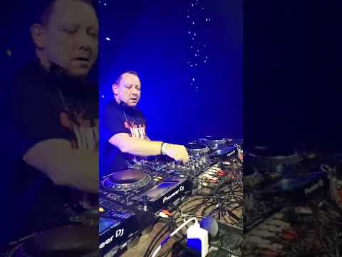 Dj Lucky On Bonzai 30 Years stage [Waagnatie Antwerp] 2022.11.19. (www.djlucky.be)