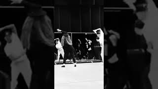 Ciara Joins Kelly Rowland in supporting of Christ Brown after AMAs 2022 #shorts Ciara Joins Kelly Rowland in supporting of Christ Brown after AMAs 2022 #shorts