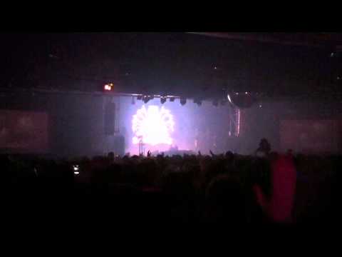 2 many dj's  justice vs new order