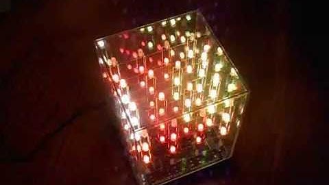 Hypnocube Animated LED Cube 4Cube in use (isometric view)