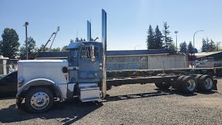 Straight Piped 12V71 Detroit Diesel In A Long Hood 359 Peterbilt