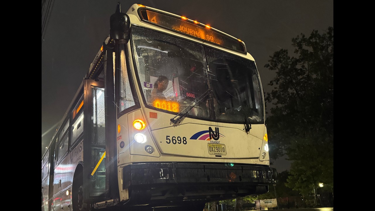 NJ Transit 2010 NABI 416.15 #5698 on the 84 to Journal Square