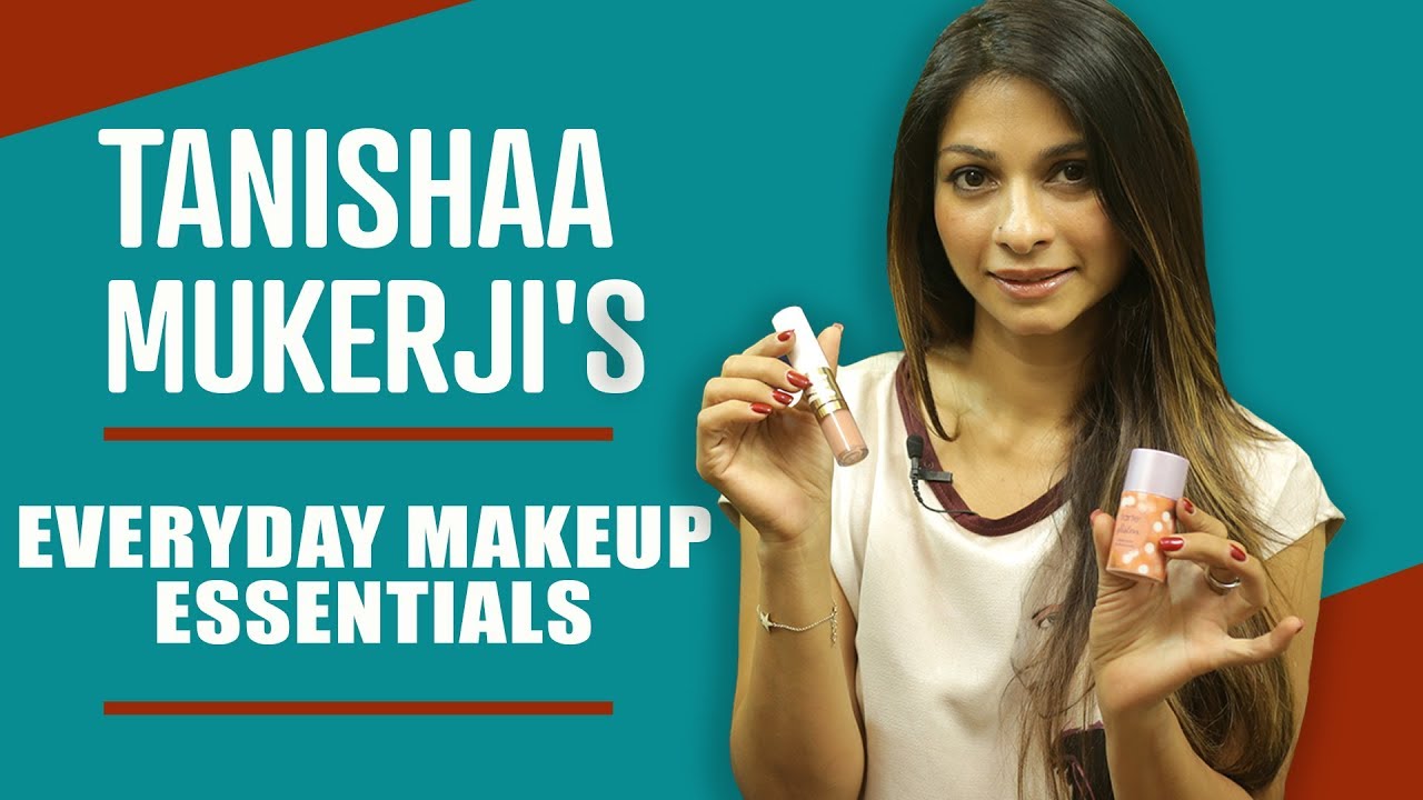What’s in my makeup bag with Tanishaa Mukerji S01E011 Fashion
