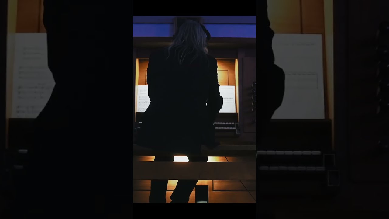 Coven Call Frost Get Some Behind The Scenes Impressions Femalefronted Metal Symphonicmetal